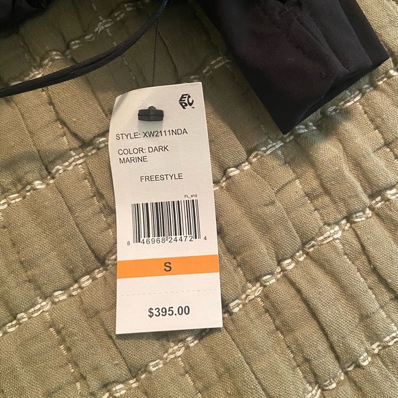 SAM. Puffer Jacket - Picture 2 of 5